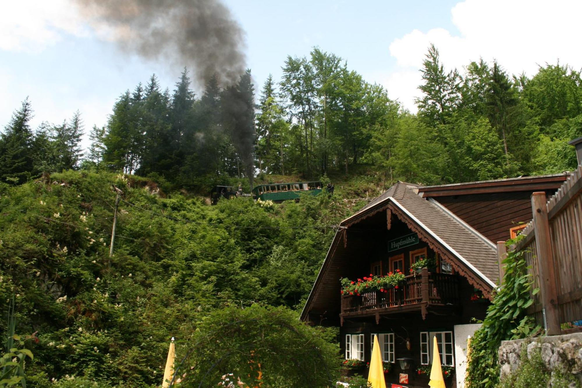 Hupfmuehle Pension Sankt Wolfgang im Salzkammergut Exterior photo